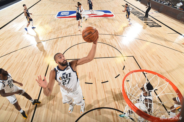 年轻前锋 年轻前锋