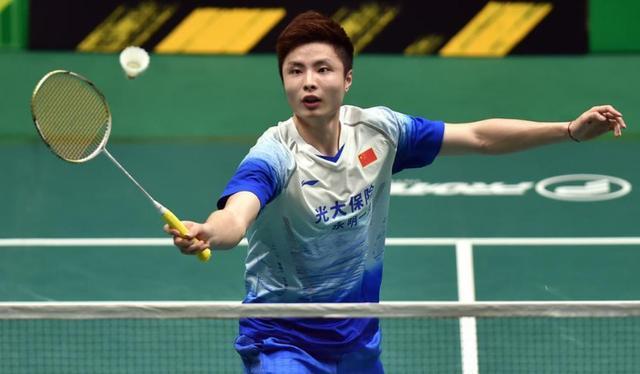 背后是对 背后是对