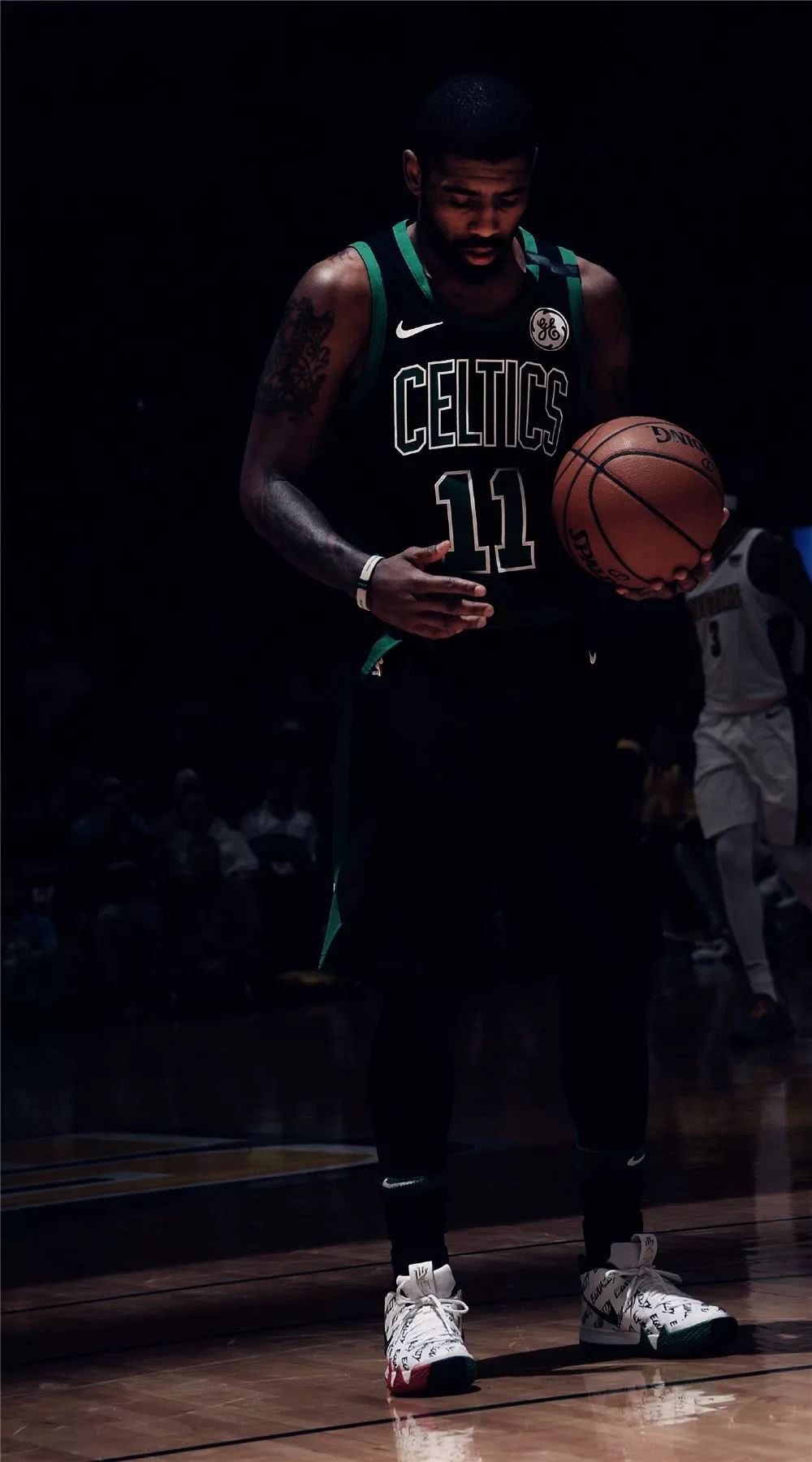 信息中脱颖 信息中脱颖