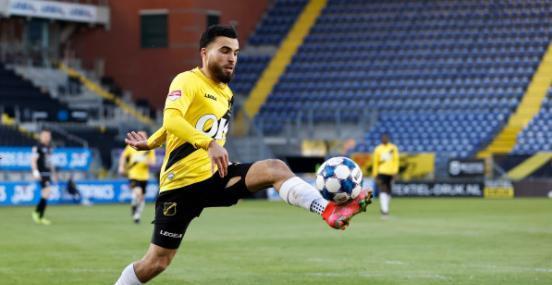 却切入分球 却切入分球